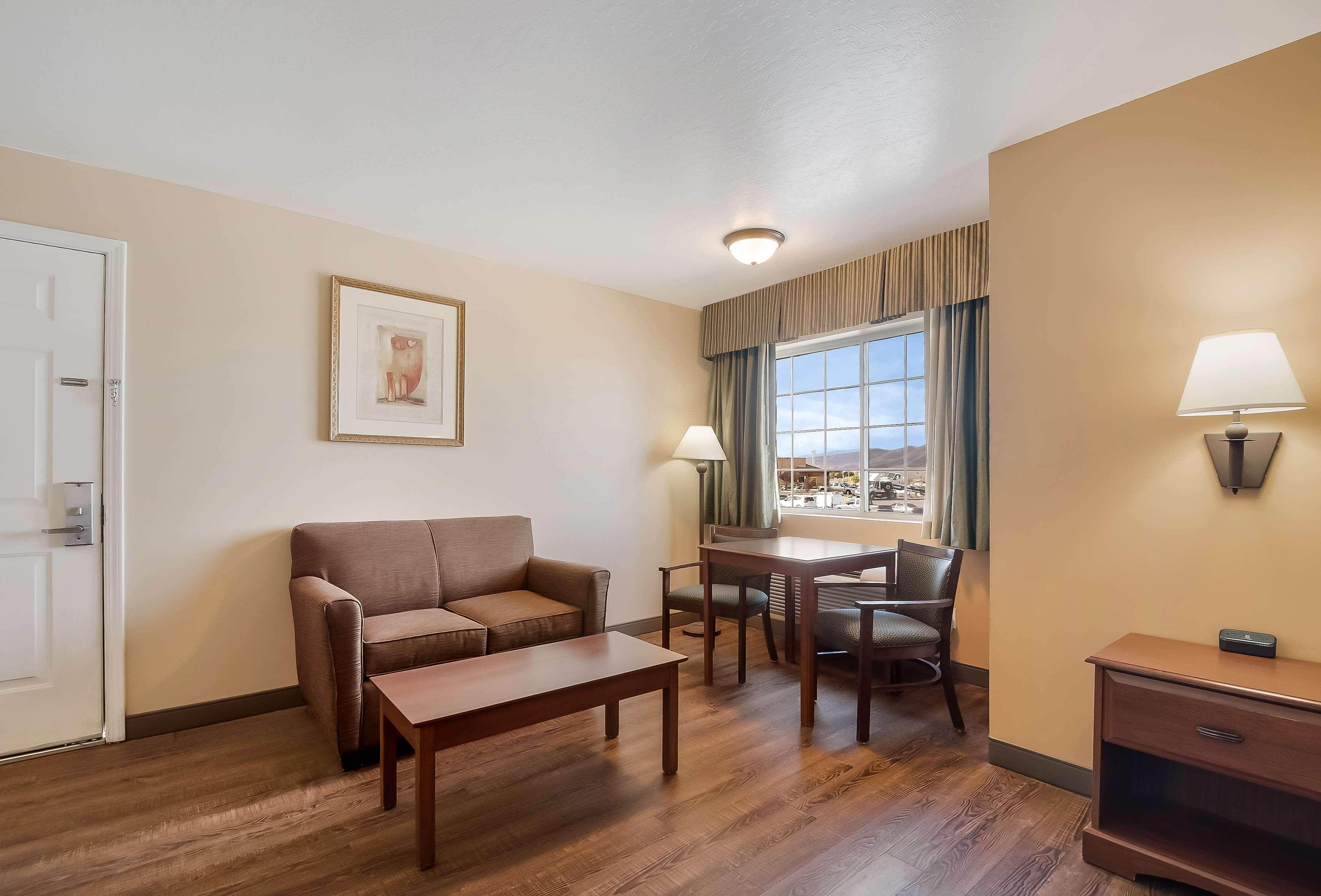 Surestay Hotel By Best Western Fernley Esterno foto
